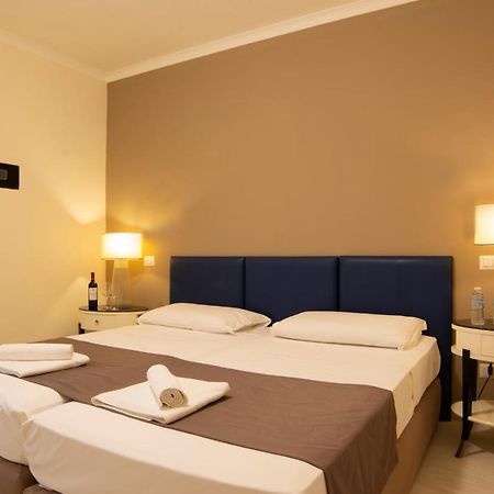 Relais Central Turati Rome Bagian luar foto